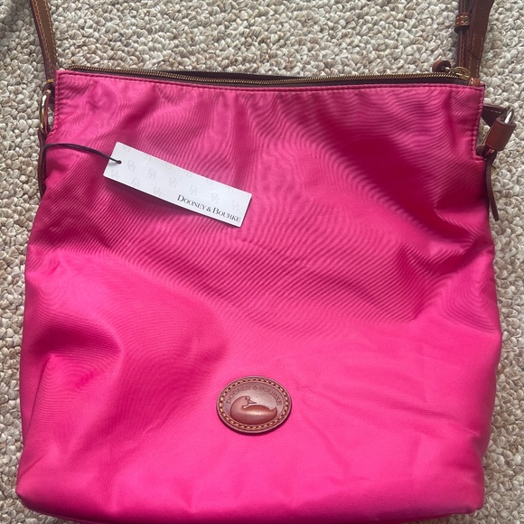 Dooney & Bourke - Picture 1 of 3